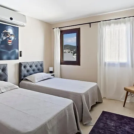 公寓 Central And Comfortable With Shared Pool Near Beach In 博德鲁姆